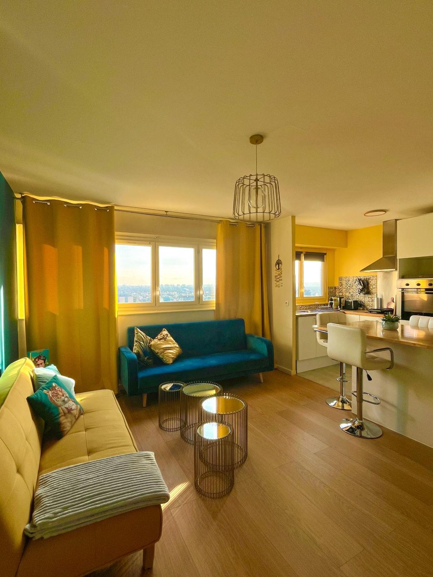 Vue panoramique sur Paris : Sublime appartement au centre de Courbevoie Extérieur photo